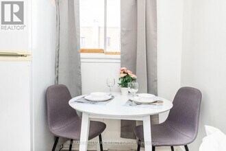 456 Bronson Ave in Ottawa, ON - Building Photo - Building Photo