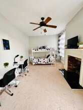 227 W Broughton St in Savannah, GA - Building Photo - Building Photo