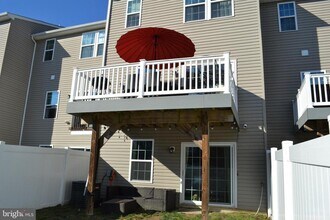 141 Meridian Ln in Washington Township, NJ - Building Photo - Building Photo