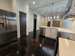 305 S Pine St-Unit -Unit 2 in Bryant, AR - Building Photo - Building Photo