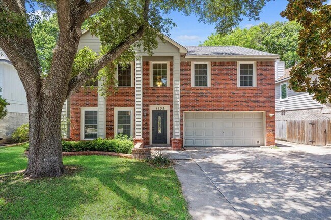 property at 1102 Crestview St