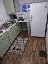 859 Stewart St, Unit lower in Morgantown, WV - Foto de edificio - Building Photo