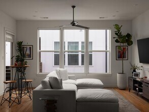 1510 N Washington Ave in Dallas, TX - Building Photo - Building Photo