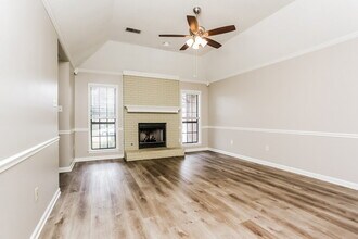 4142 Hidden Fern Ln N in Bartlett, TN - Building Photo - Building Photo