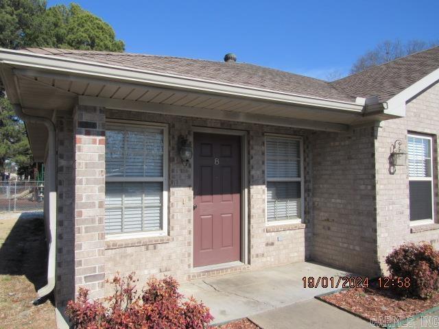 720 E German Ln, Unit 8 in Conway, AR - Building Photo