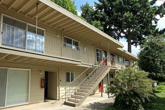 Valley Ridge in Eugene, OR - Foto de edificio - Building Photo