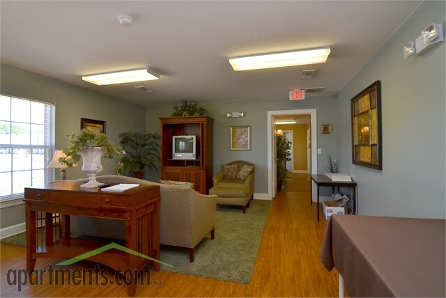 Hickory Run Apartments in Jacksonville, AL - Building Photo