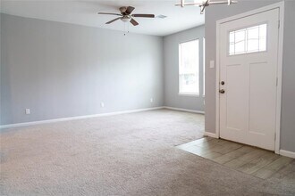 3915 Brookmeade Dr in Houston, TX - Building Photo - Building Photo