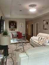 516 Amy St in Port Arthur, TX - Foto de edificio - Building Photo