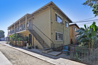 1271 Plum St in San Jose, CA - Foto de edificio - Primary Photo