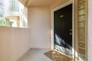 4040 Avondale Ave in Dallas, TX - Building Photo