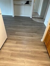 104 E Bailey Rd, Unit G in Naperville, IL - Building Photo - Building Photo