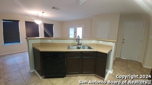 42 Beacon Bay in San Antonio, TX - Building Photo - Building Photo