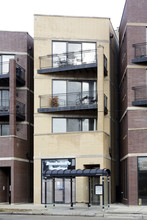 2806 W Chicago Ave in Chicago, IL - Foto de edificio - Building Photo