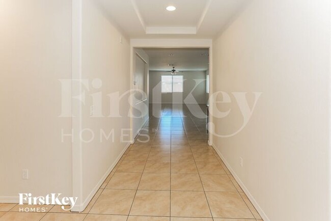 18346 W Marconi Ave in Surprise, AZ - Building Photo - Building Photo