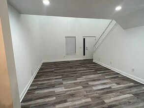 505 E 24th St in Lynn Haven, FL - Foto de edificio - Building Photo