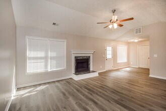 9106 Tara Dr SW in Covington, GA - Building Photo - Building Photo