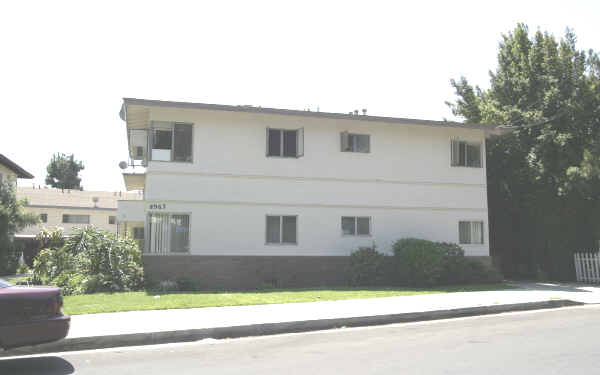 8962 E Fairview Ave in San Gabriel, CA - Foto de edificio