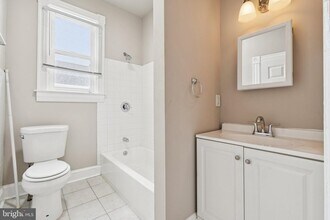 2810 Montebello Terrace in Baltimore, MD - Building Photo - Building Photo
