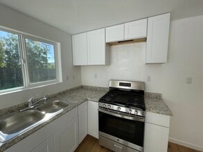 655 Edgar Ave, Unit 655.5 Edgar in Beaumont, CA - Foto de edificio - Building Photo