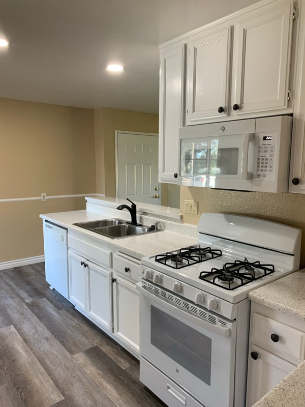 property at 1365 Crafton Ave