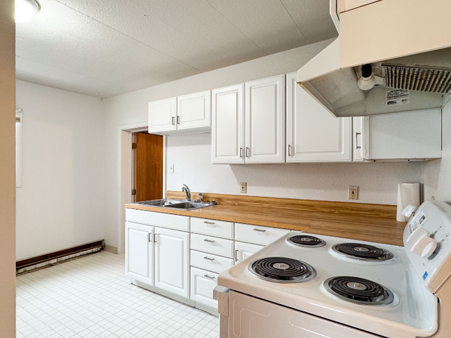 613 S 34th St in Billings, MT - Building Photo - Building Photo
