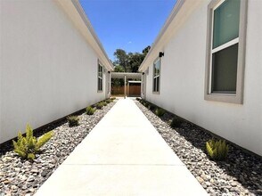 740 N Alamo Rd, Unit 19 in Alamo, TX - Building Photo - Building Photo