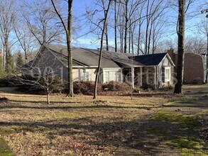 7094 Corsica Dr in Germantown, TN - Building Photo - Building Photo