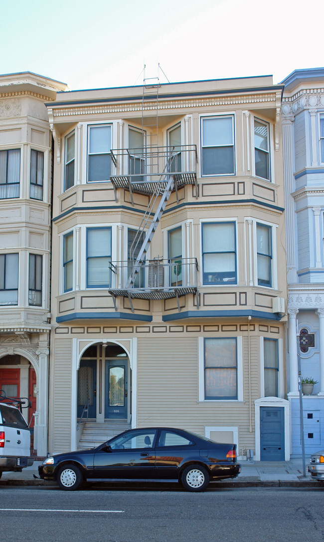 812 Stanyan St in San Francisco, CA - Building Photo - Building Photo