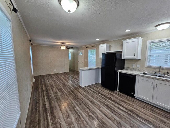 57 Millstream Ct in Clark Mills, NY - Building Photo - Building Photo