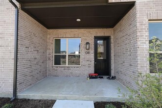 1311 Arkansas Spgs St in Celina, TX - Foto de edificio - Building Photo
