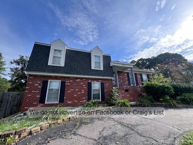 property at 5449 Thompson Cir