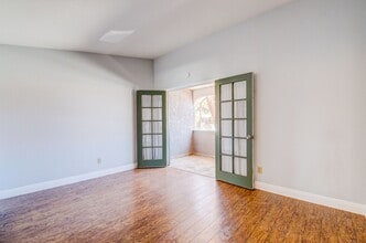 2812 Bluegill Way in Henderson, NV - Foto de edificio - Building Photo
