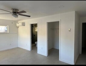 5225 SW 116th Ave in Cooper City, FL - Building Photo - Building Photo