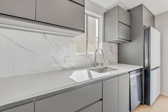 140 Cresta View Dr in San Francisco, CA - Building Photo - Building Photo