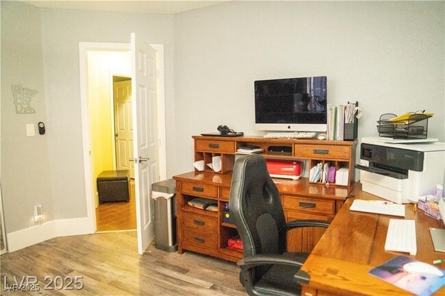 property at 3436 N Tenaya Wy