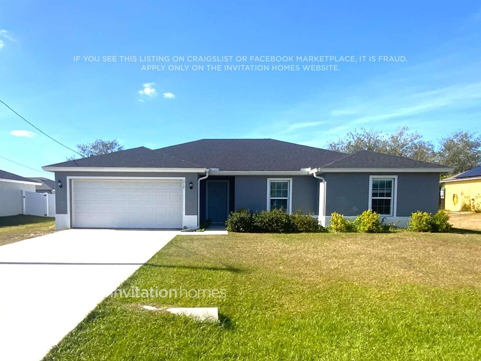 312 NW 12th Pl in Cape Coral, FL - Building Photo