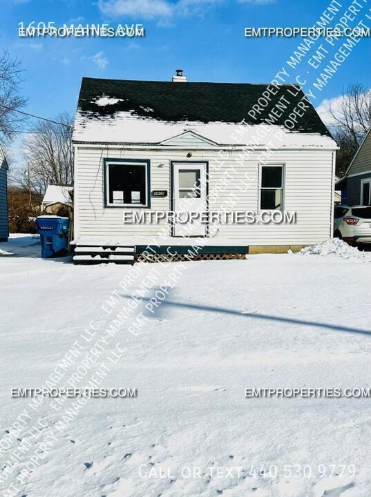 1605 Maine Ave in Lorain, OH - Foto de edificio