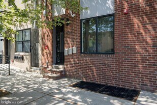 1948 N 6th St in Philadelphia, PA - Building Photo