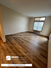 33 Grand Canyon Dr in Baraboo, WI - Building Photo - Building Photo