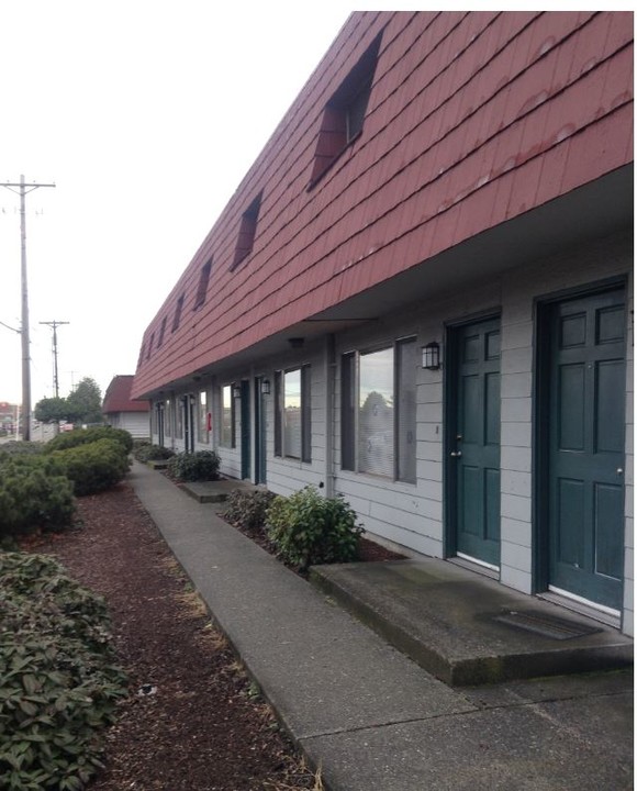 Aladdin Townhomes in Tacoma, WA - Foto de edificio