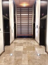 50 Biscayne Blvd, Unit 3601 in Miami, FL - Foto de edificio - Building Photo