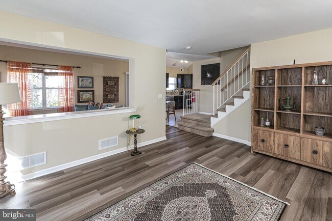 27 Richards Rd in Lawrence Township, NJ - Building Photo - Building Photo