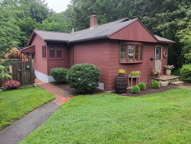 property at 22 Hill St