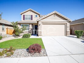 7039 Cinder Village Dr in Sparks, NV - Building Photo