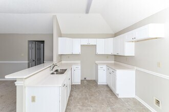 4072 Angelace Dr N in Memphis, TN - Building Photo - Building Photo