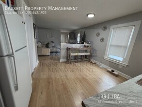 36 School St in Hamden, CT - Building Photo - Building Photo