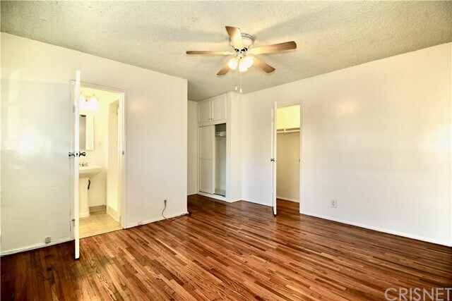 4706 Vantage Ave in Los Angeles, CA - Foto de edificio - Building Photo