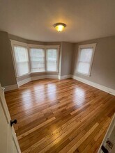 104 E 10th St in Tyrone, PA - Building Photo - Building Photo