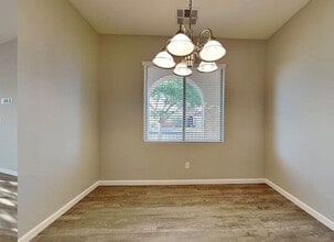 2624 W Fawn Dr in Phoenix, AZ - Foto de edificio - Building Photo